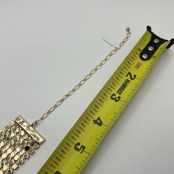 Free People Magic Choker with lock and extender in gold - Picture 8 of 8